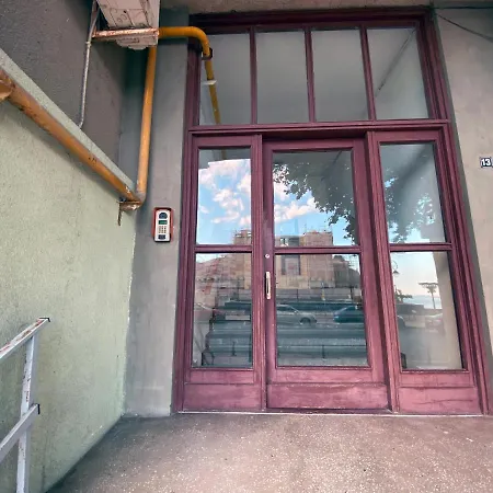 Lovely Next To Casino Κονστάντζα